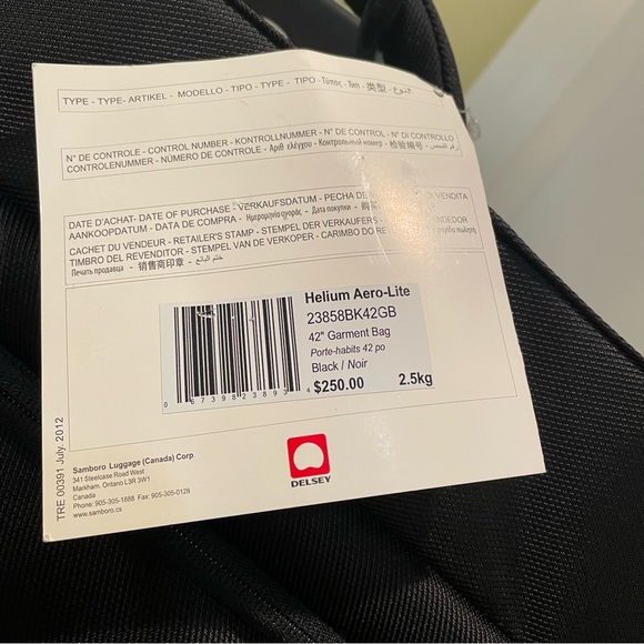 NWT 42” Garment Bag by Delsey - Picture 2 of 16